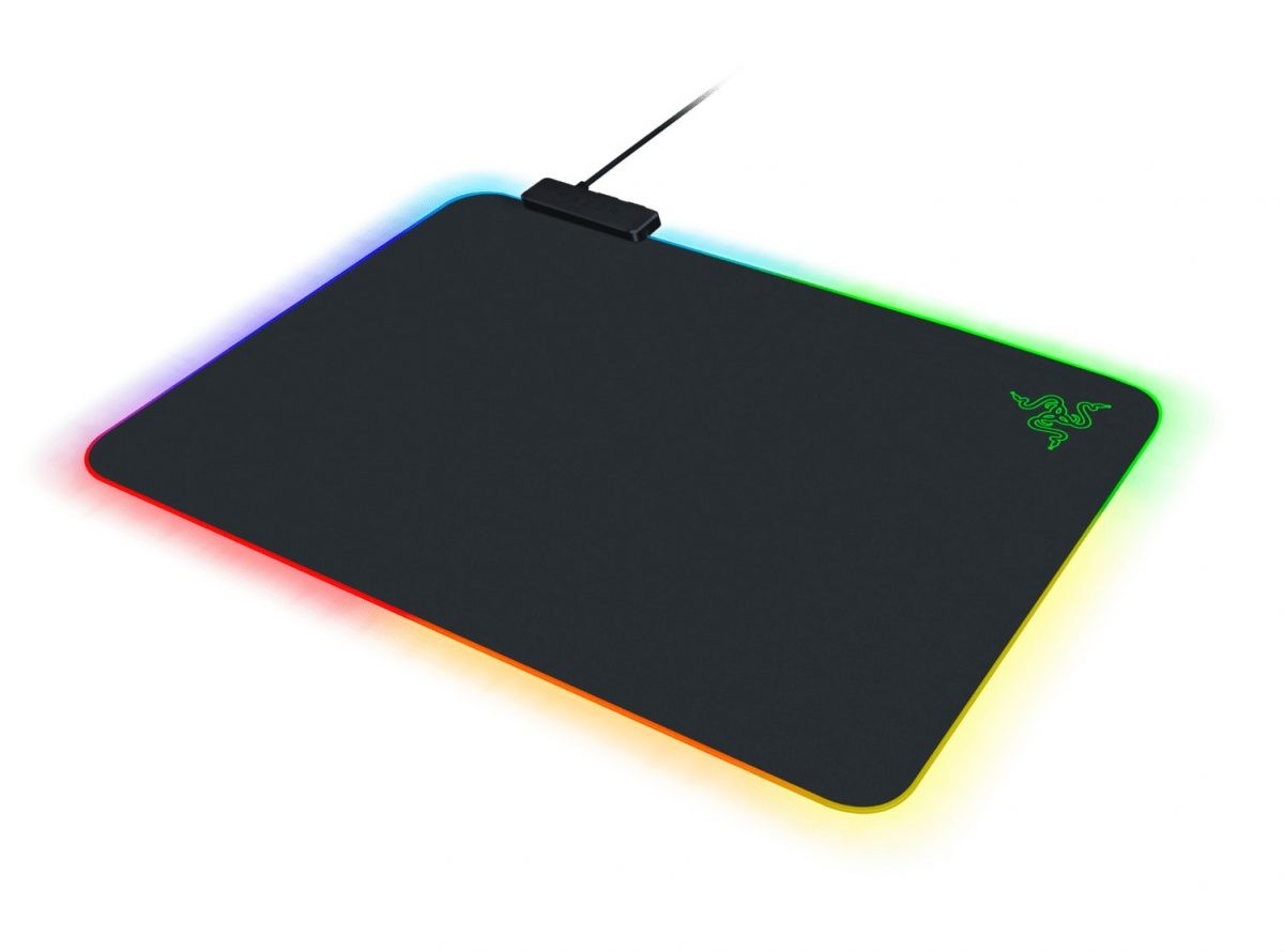 Razer FIREFLY V2 Chroma RGB Hard Gaming Mousepad